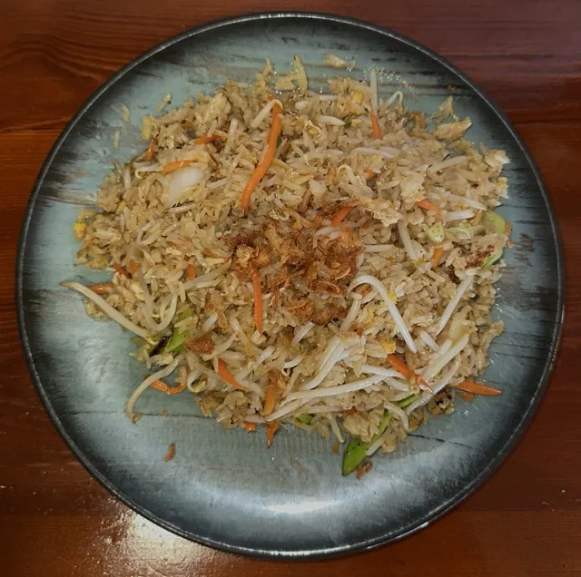 Gebratener Reis mit Gemüse