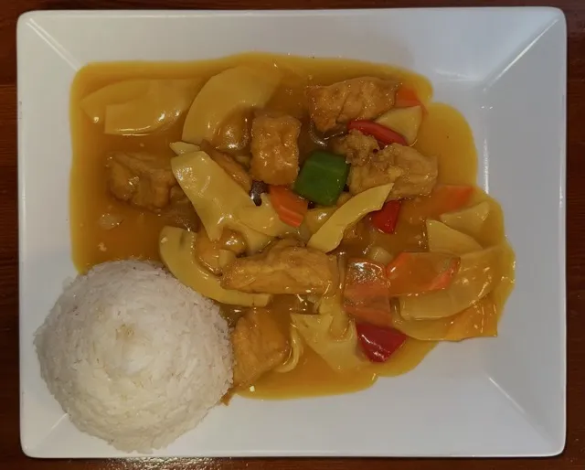 Mango-Süß-Sauer-Soße mit Tofu